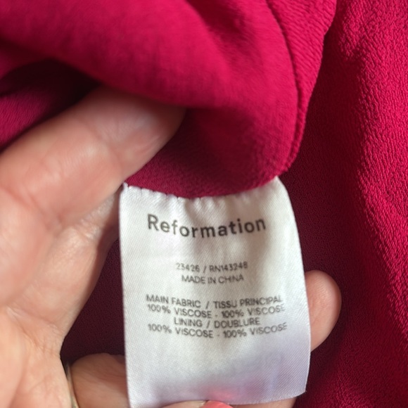 Reformation Meadow Smocked Short Sleeve Mini Dress Rhubarb Pink Sz 1X Plus - Picture 3 of 10